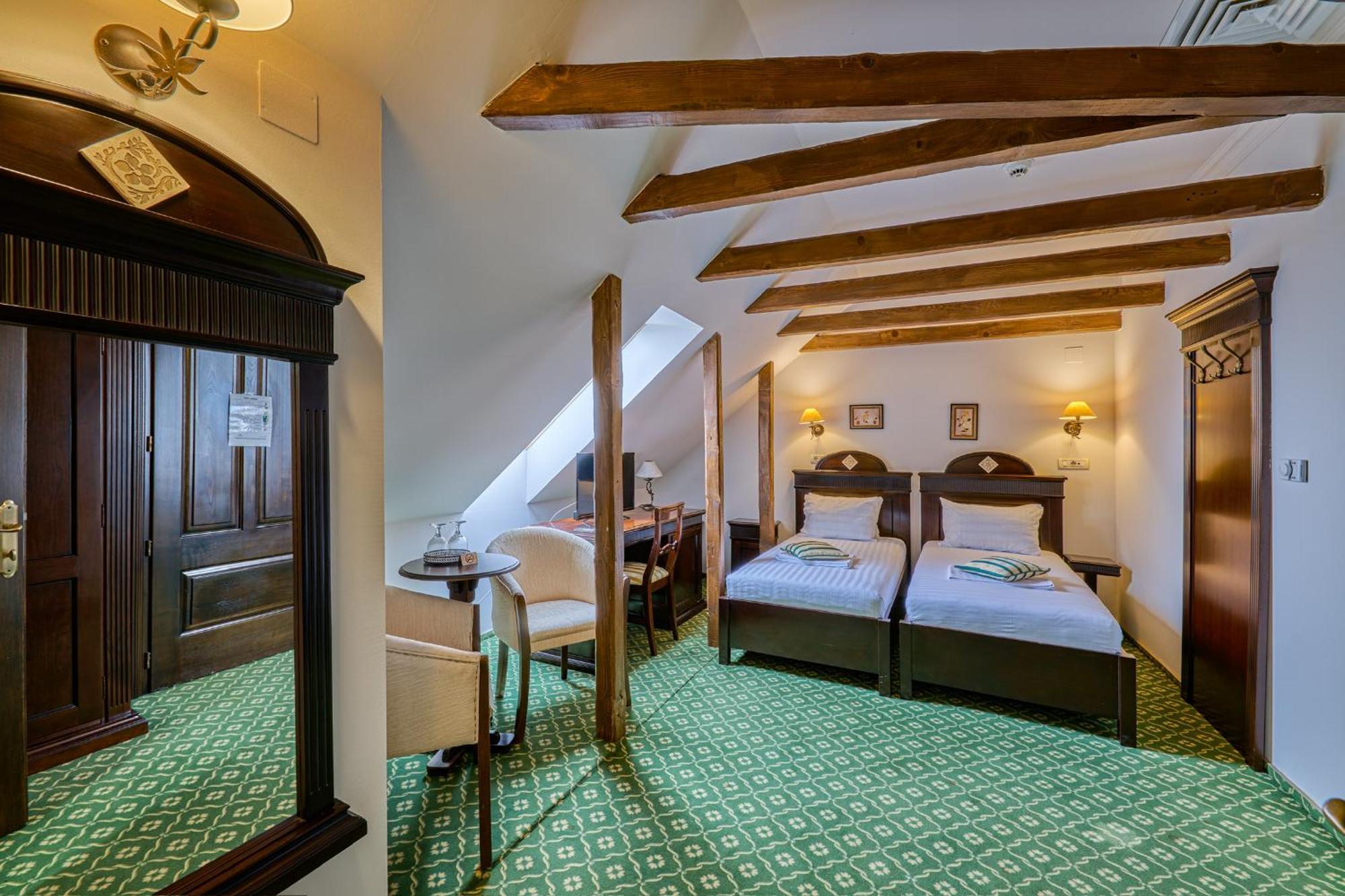 Hotel Classico Temesvár Kültér fotó