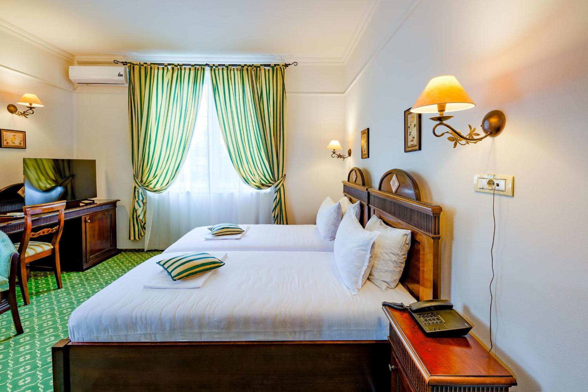 Hotel Classico Temesvár Kültér fotó
