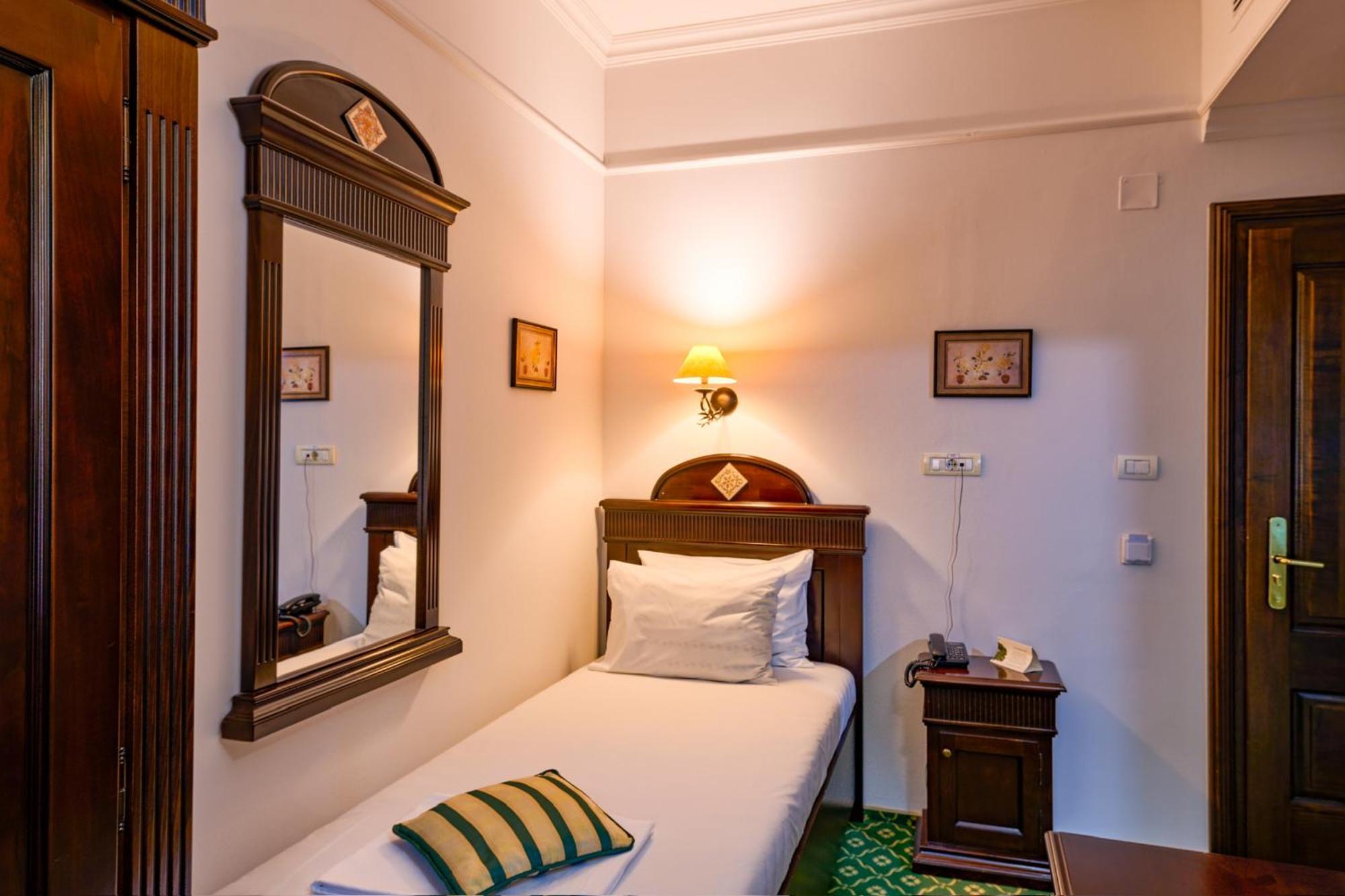 Hotel Classico Temesvár Kültér fotó